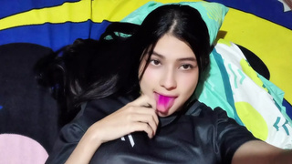 18-YEAR-OLD TEEN PLAYS WITH HER TOY AND TOUCHES HER RICH TITS