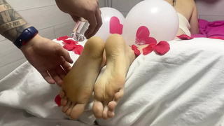Valentine's Footjob Fantasy: Oiled Soles & Rose Petals