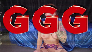 MILF with Huge Tits - Tattooed and Horny Wants to Fuck Everyone Who Comes