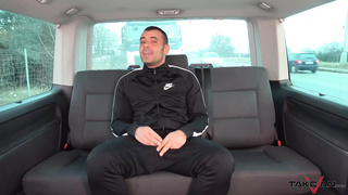 Blonde fucked in van keep fucking stranger when police check her