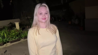 I Fuck My Teen Blonde Neighbor While I Was on Vacation