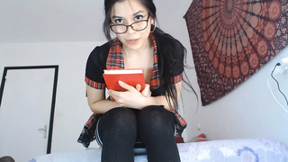Schoolgirl Queefs for You