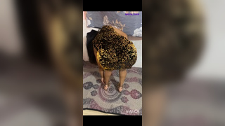 Indian desi bhabhi ko peeche se devar ne choda
