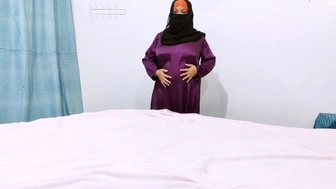 Big Ass Muslim Hijab Girl Mastrubation