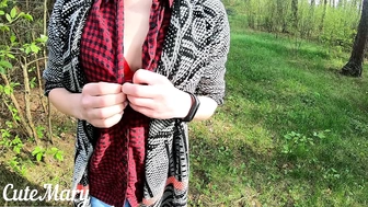 FIRST TIME OUTDOOR BLOWJOB AND SWALLOW - OUTDOOR RECREATION
