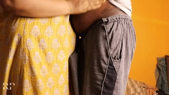 Horny Pregnant Wife Teases Husband's Cock