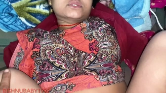 Kam wali bai ki chudai kari thuk lagakar or full maje diye medne