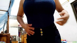 Latina with natural tits uncovers her chest and shows her natural tits