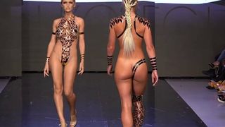 STRUT - kinky fashion models compilation