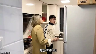 In order not to pay rent, the girl has sex with the landlord