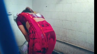 Bathroom me Bhabi ka chudai video banai devar ne