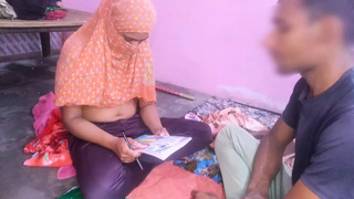 Indian School teacher and student Soniya, MMS viral Sex video, teen girl first time fuck, clear Hindi Audio