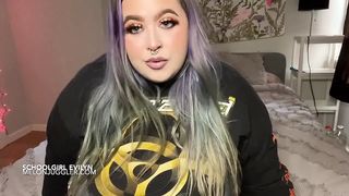 Thick thighs – inked schoolgirl is dirty