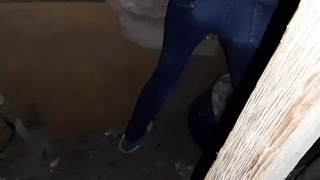 I caught and watched a stranger in an abandoned place masturbate in jeans - Lesbian-candys
