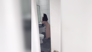 EPS. 10 - Bandung Celebgram Peeked at Photographer When Changing Clothes, Caught Peeking Continues 2 Rounds
