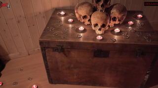 Perverse and gothic lesbian sex between two sexy chicks in a truly horror scenario - DOLLSCULT