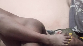 Desi housewife in with friends sex video Hindi