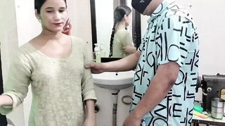 Small boobs ko daba daba kar jija ne doodh nikala